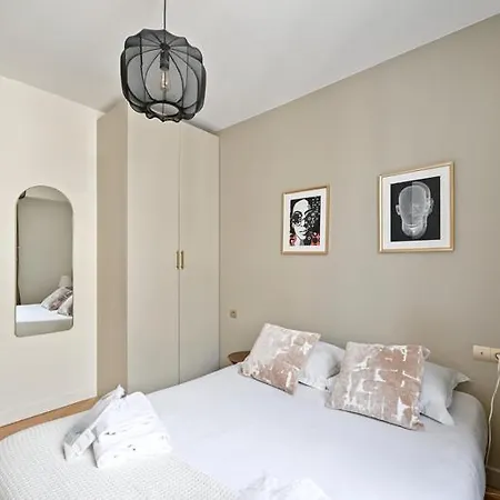 293 Arc De Triomphe - Superb Appartement Parijs